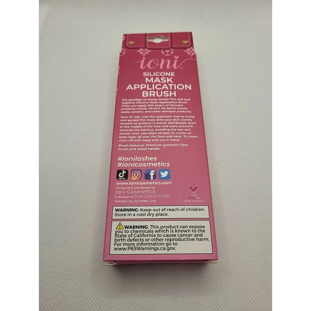 (Bundle 3/$20) Ioni Silicone Mask Application Brush With Makeup brush cleaner - Picture 5 of 6
